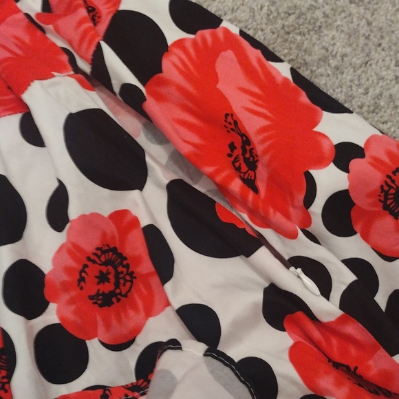 H&R London red floral black polka dot collar sweetheart neckline pinup dress - Picture 8 of 10